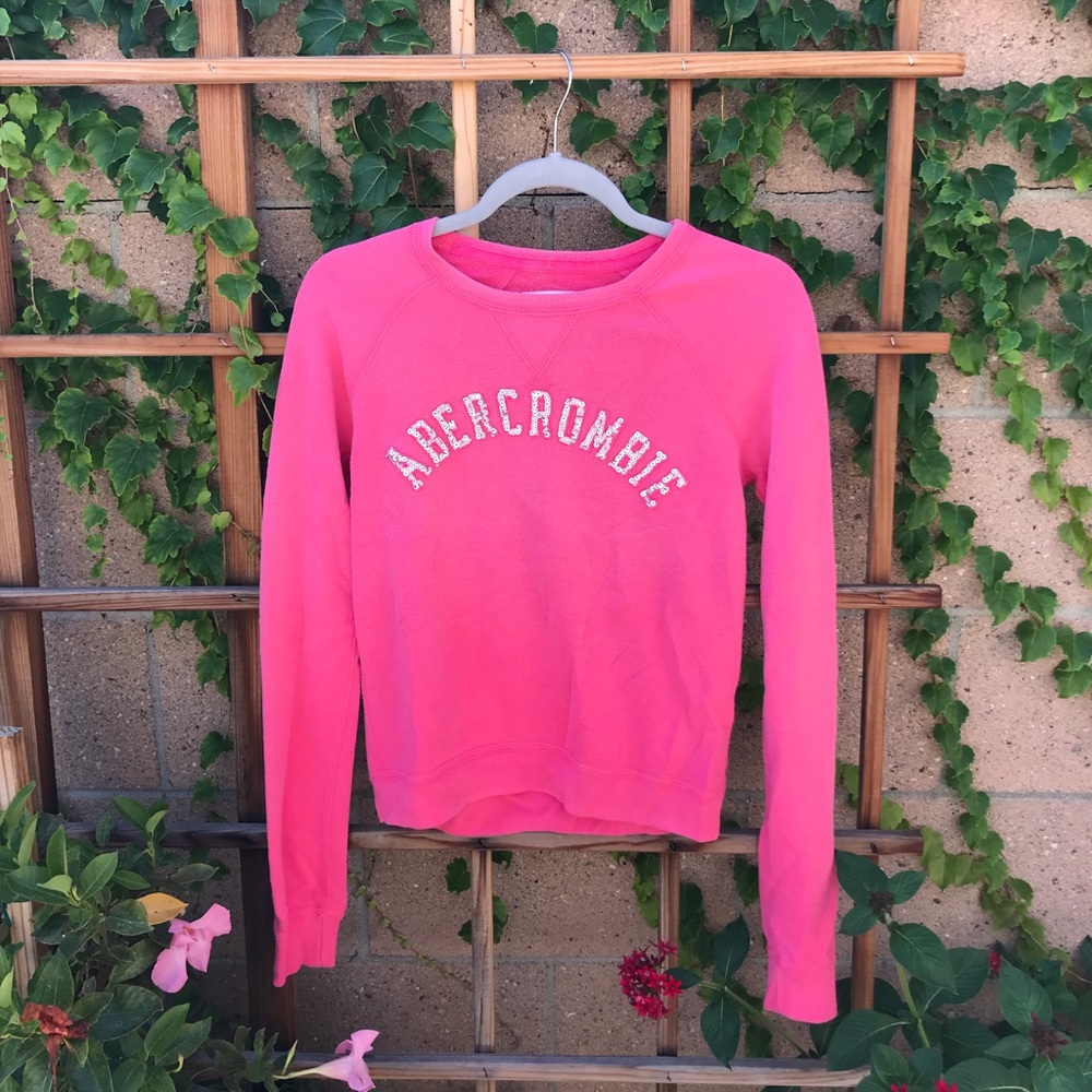 woman’s pull over